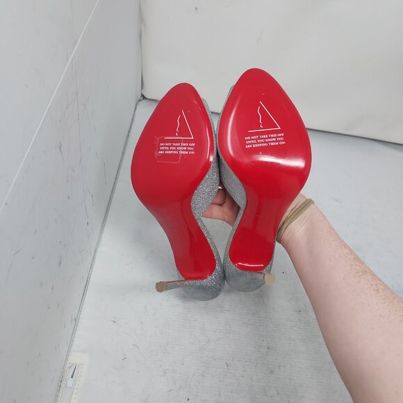 CHRISTIAN LOUBOUTIN Me Dolly Silver Glitter Mule Sandal - Picture 2 of 11